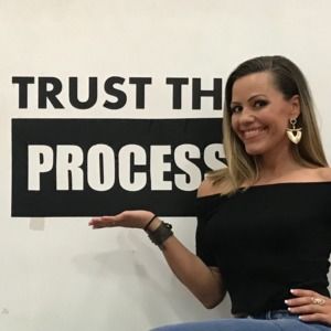 Meet your Posher, Carolyn